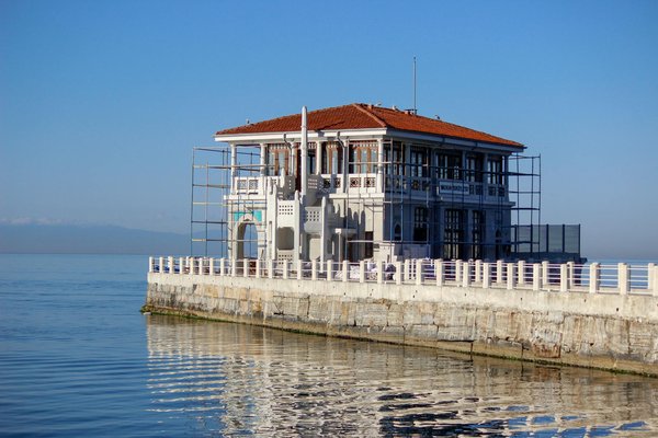 Quels sont les outils indispensables pour peindre une pièce ?