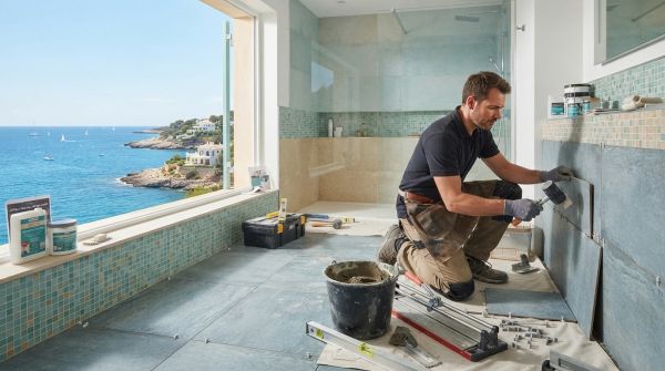 Carreleur en bord de mer : conseils pour une salle de bain humide